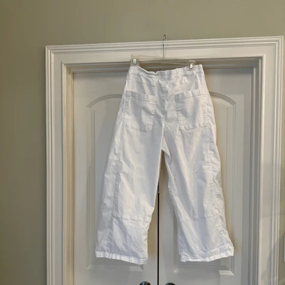 🤍 Pilcro by Anthropologie Izzie Relaxed Pull-On Barrel Trousers – Size M - Picture 3 of 4